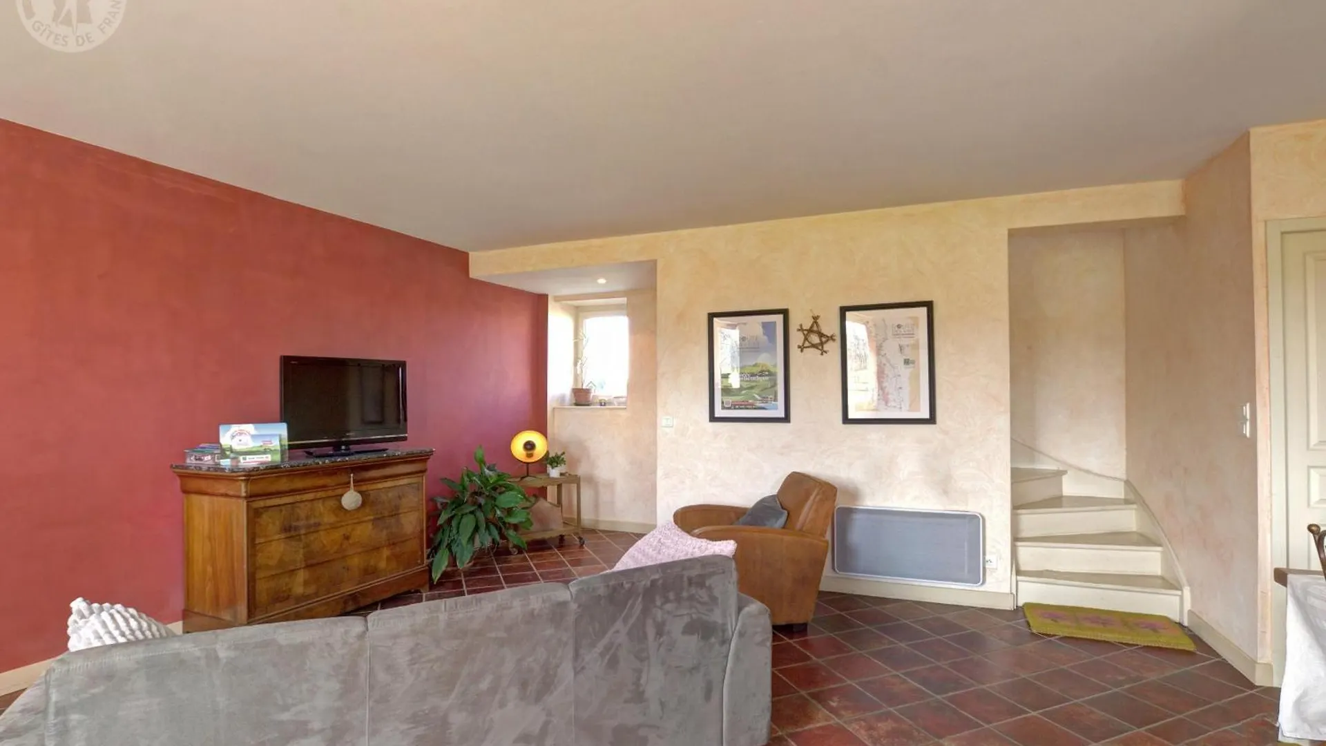 Chambres D'Hotes Ondine Et Igor Saint-Marcellin-en-Forez Bed & Breakfast
