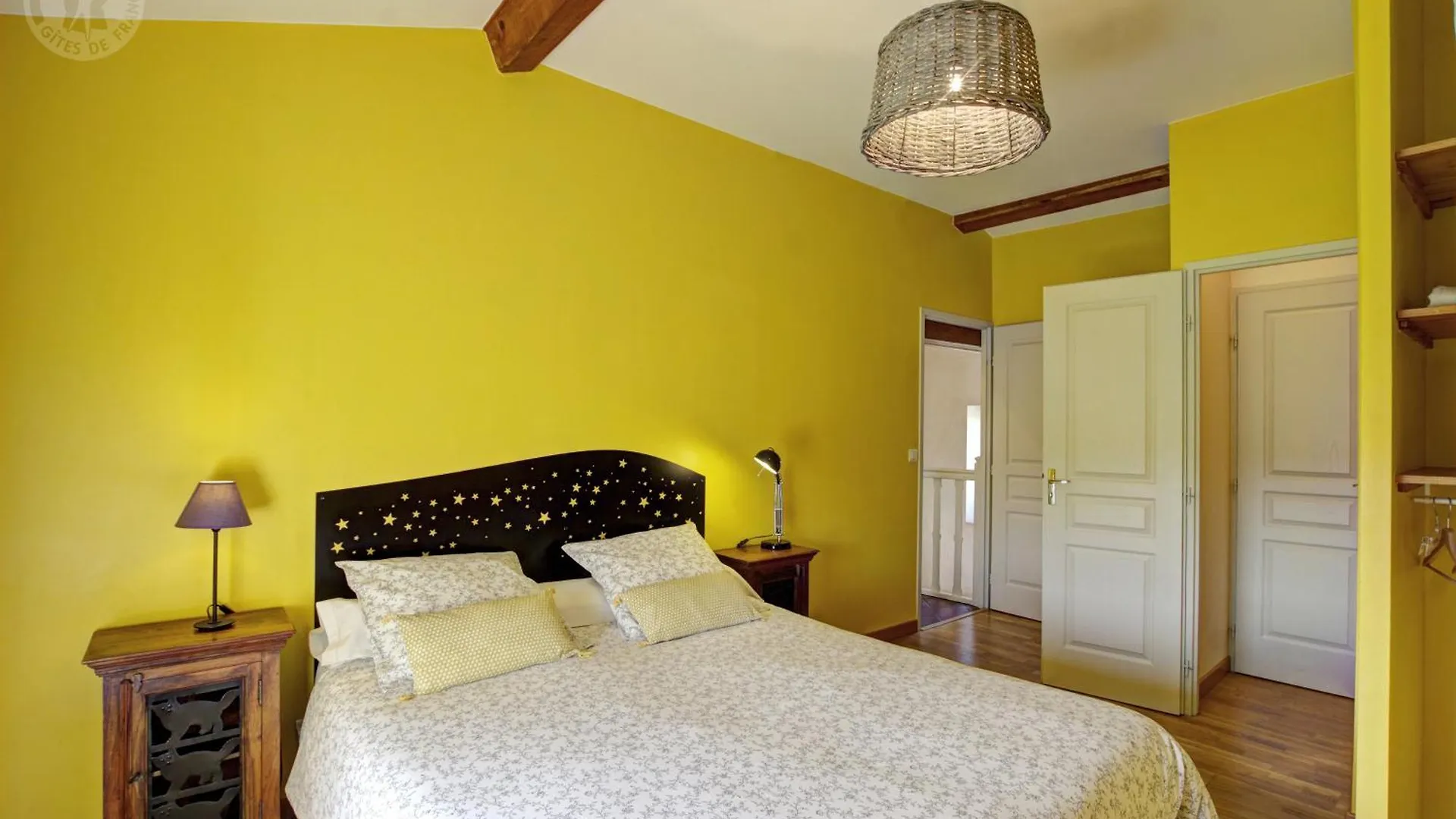 Chambres D'Hotes Ondine Et Igor Saint-Marcellin-en-Forez France