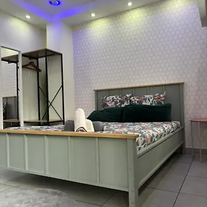 Justcozy Indépendante #2 , Lille France